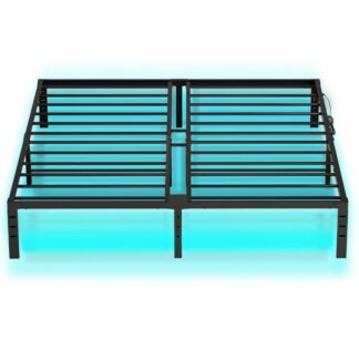 King Bed Frame med LED -lys, Metal platform sengestel med ladestation, 2 Outlets og 2 USB-porte, Heavy Duty King Size Sengeramme, Rigelig opbevaringsplads under sengen, Sort