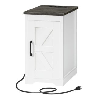 Farmhouse-Endtisch mit Typ-C-Ladestation, Nachttisch mit Scheunentür und verstellbarem Regal, Nachttisch mit USB&Typ-C-Ports, Sofa-Beistelltisch, für Schlafzimmer, Weiß
