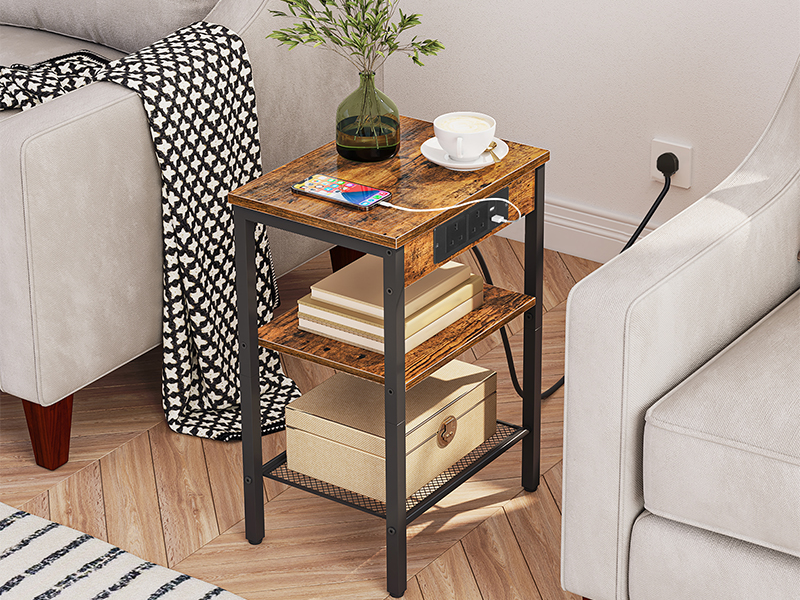 طاولة بجانب السرير ضيقة