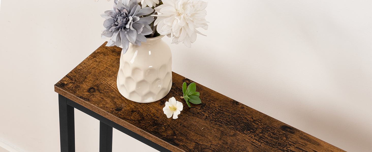 طاولة وحدة التحكم