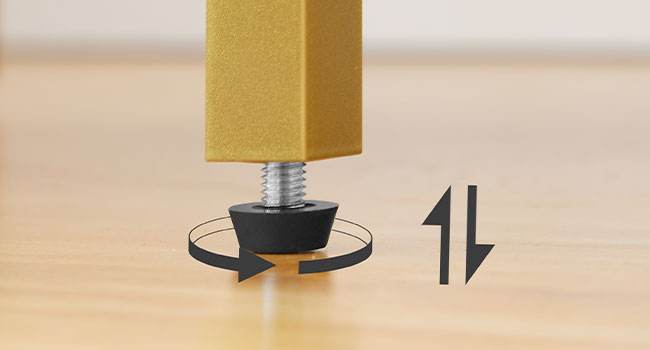 koncový stolík s nabíjacou stanicou