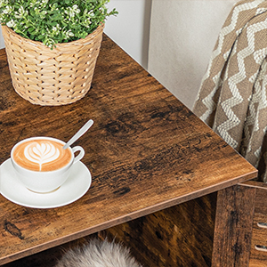 piilotetut kissan talon huonekalut