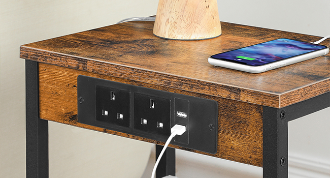 طاولة القهوة الصغيرة