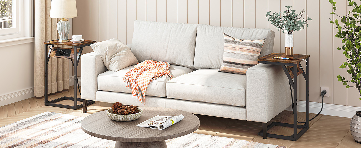 bočný stolík v tvare c