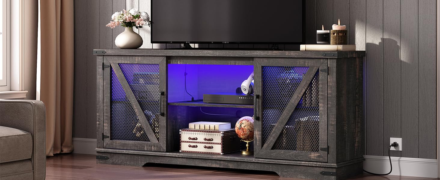 Подставка для телевизора в фермерском доме