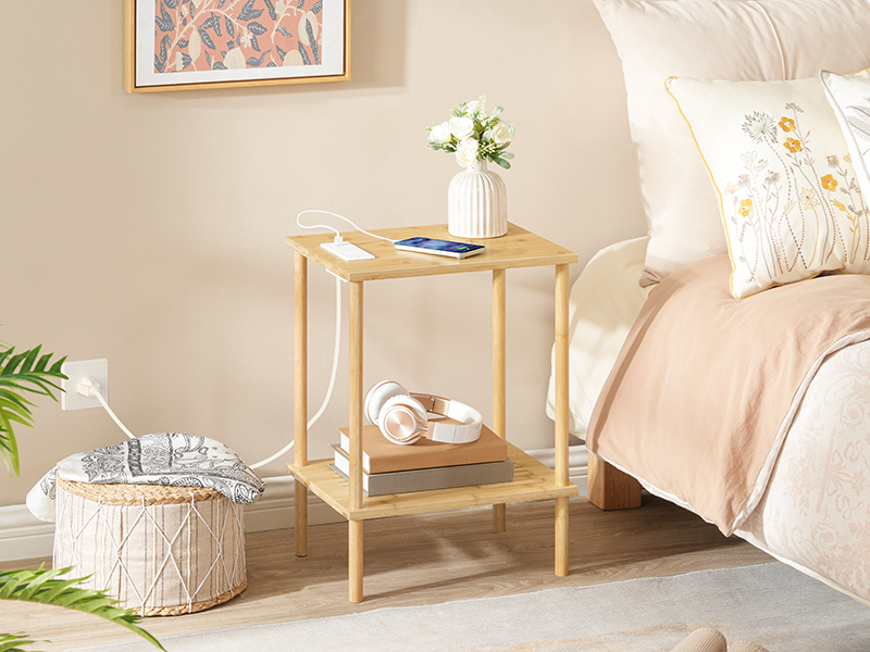 طاولة نهاية مع محطة شحن