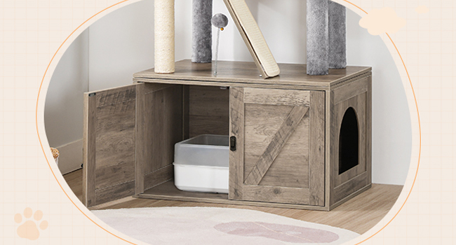 شجرة القطط مع صندوق القمامة