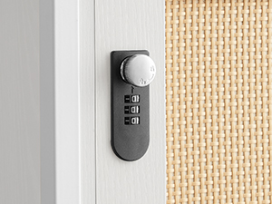 Comodino in rattan, Tavolino Boho con ripiano aperto a cassetto