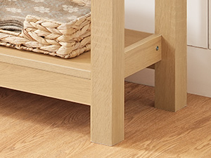 طاولة وحدة التحكم