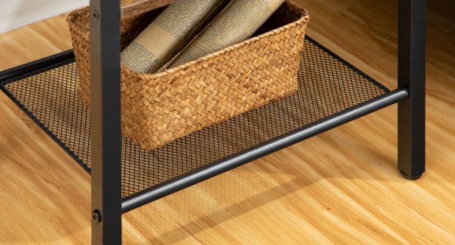 طاولة القهوة الصغيرة