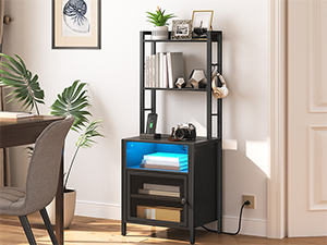 Високий кінцевий стіл