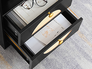 nachtkastje met laadstation