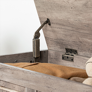 مفصلات معدنية